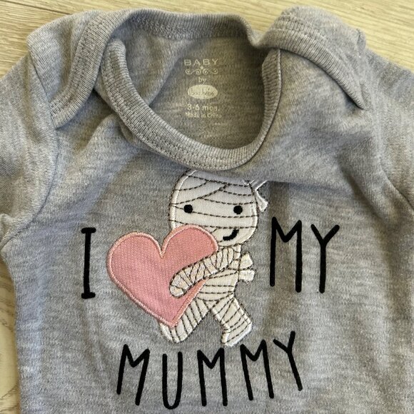 Halloween Baby Outfits and Essentials Bundle NWT - Picture 11 of 16